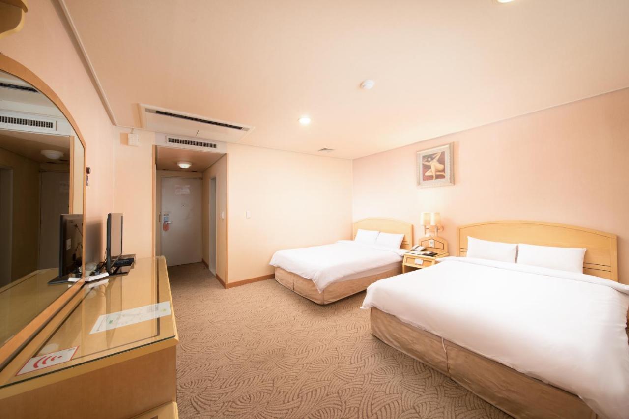 Jeju Hawaii Hotel Екстериор снимка
