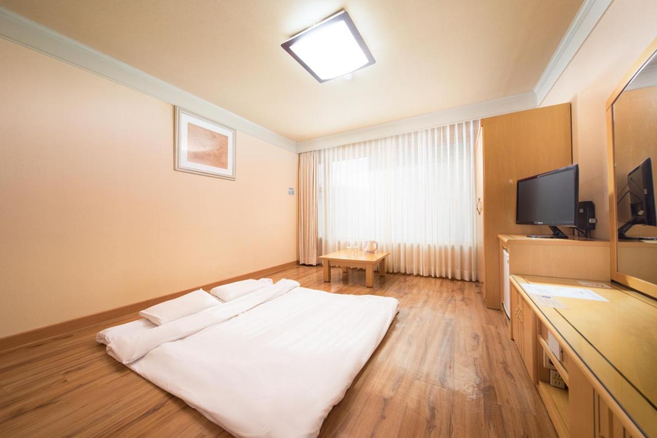 Jeju Hawaii Hotel Екстериор снимка